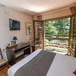 Hotel Logis La Chaumiere Saint-Laurent-sur-Sevre