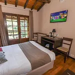Hotel Logis La Chaumiere