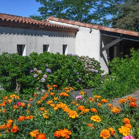 Отель Logis La Chaumiere