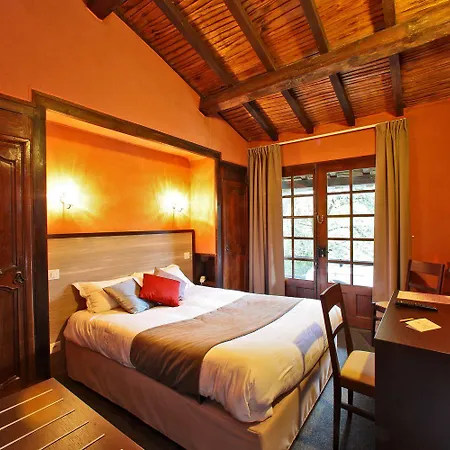 Logis La Chaumiere 3*