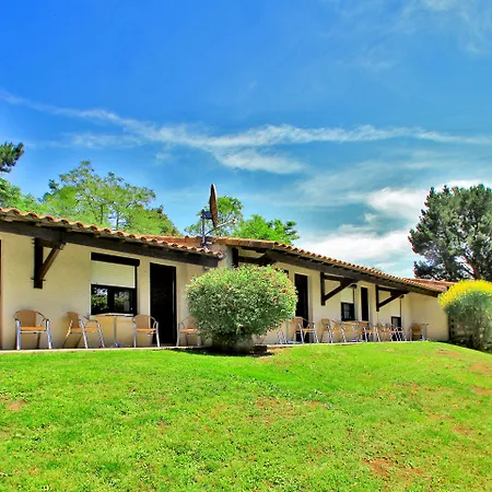 Hotel Logis La Chaumiere 3*