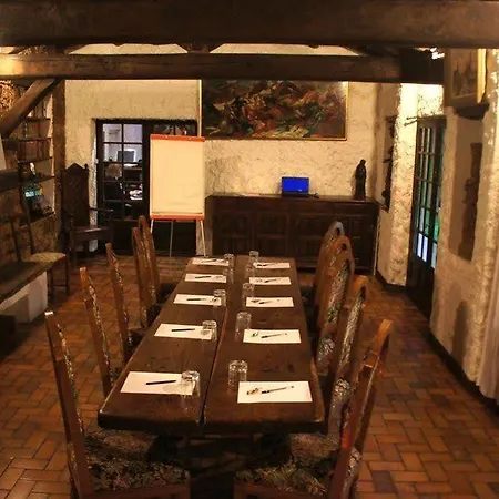La Chaumière
