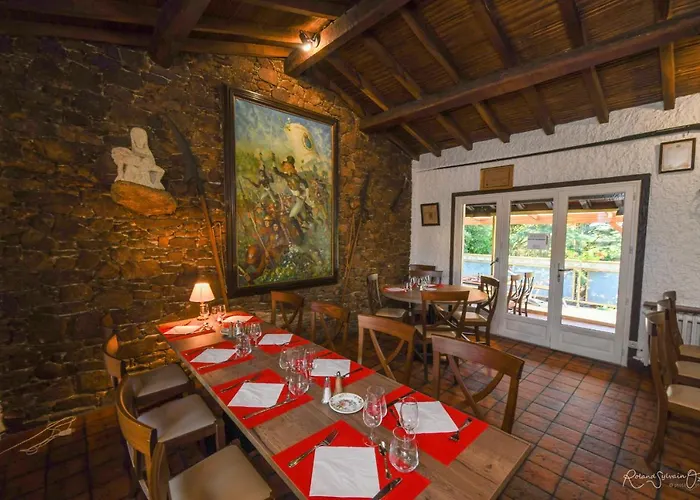 Hotel Logis La Chaumiere